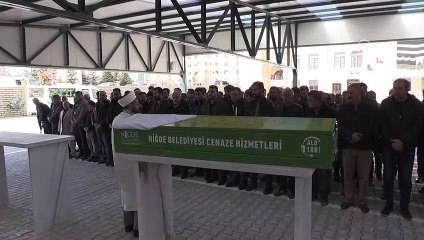 Ağabeyinin öldürdüğü Irak uyruklu kadın toprağa verildi - NİĞDE