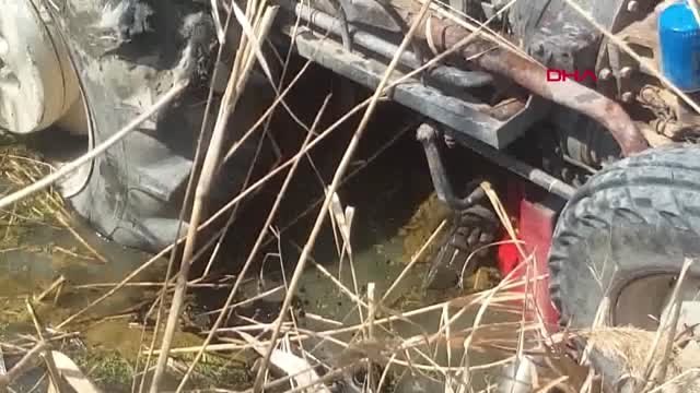 Sakarya Sulama Kanalına Düşen Traktörün Altında Kalarak Öldü