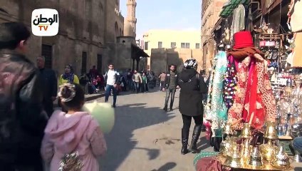 في ذكرى تطوير شارع المعز.. البائعون:  زحمة ودوشة على الفاضي