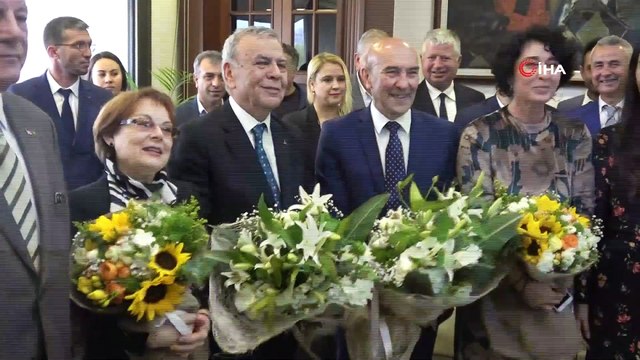 Tunç Soyer İzmir Büyükşehir Belediye Başkanlığı görevini devraldı