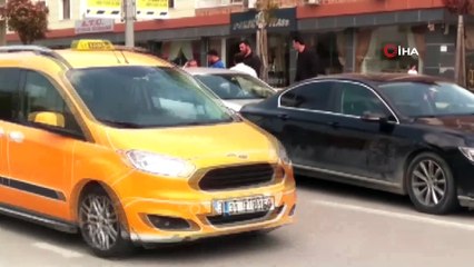 Hatay’da zincirleme trafik kazası...5 araç birbirine girdi