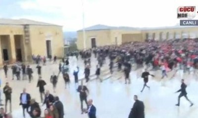 Mansur Yavaş'a sevgi seli