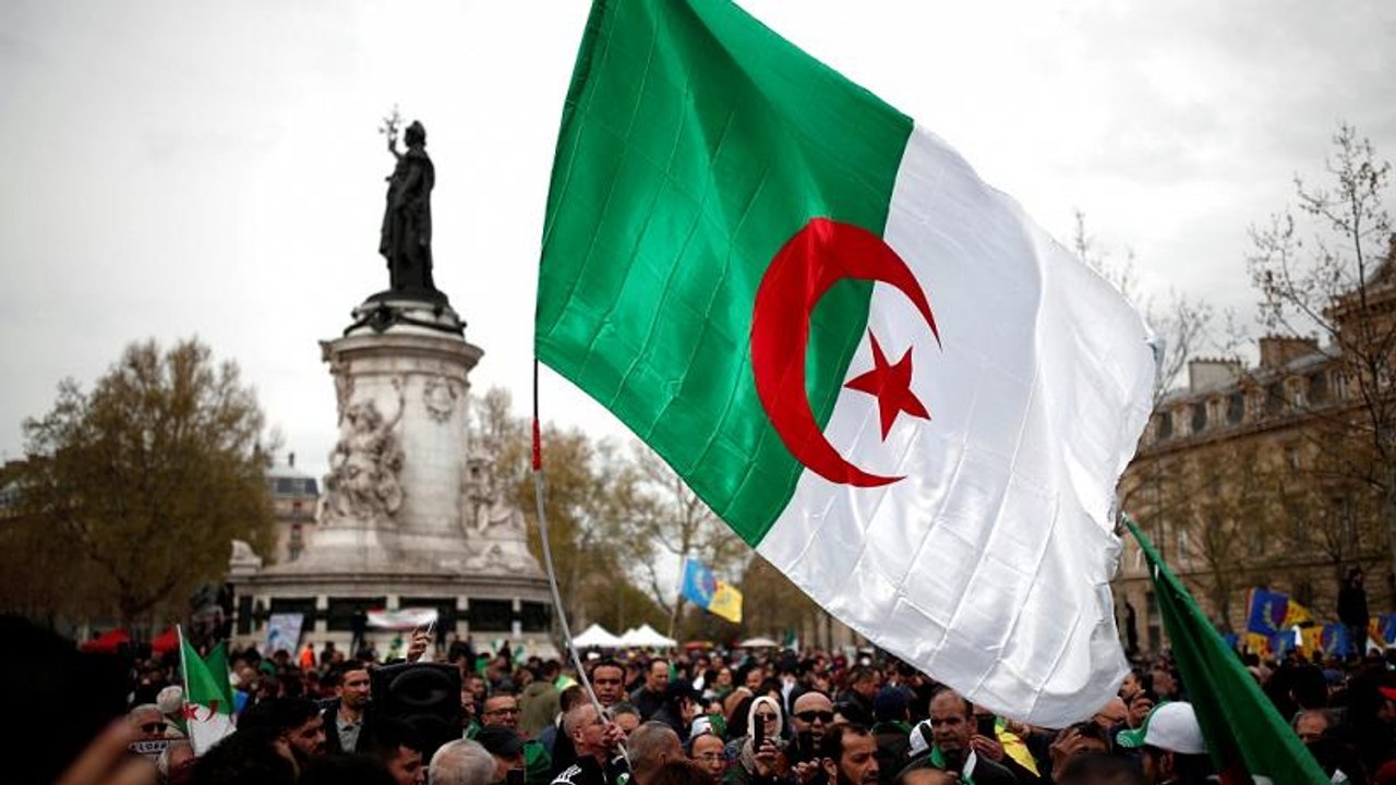 Algerians in Paris celebrate Bouteflika's resignation