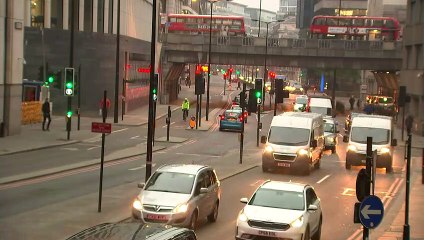 Khan: 'Toxic air is damaging people's health'