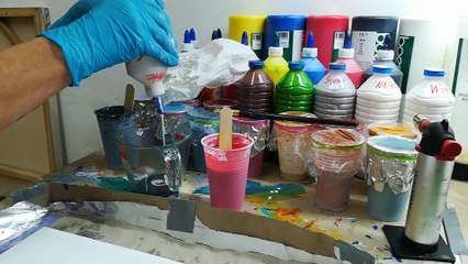 Acrylic Fluid Art: Beautiful Lacing and a Cracked Canvas