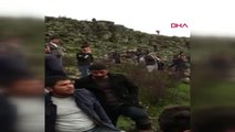 Diyarbakır-Dere Yatağında Aşırı Yağışla Yükselen Suda Mahsur Kaldılar