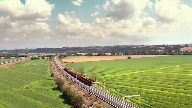 Pétition : un voyage gratuit à travers l'Europe pour les jeunes de 18 ans