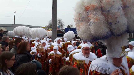 Carnières: Le rondeau du dimanche matin