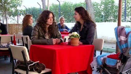 El Pañuelo Rojo ( Al Yazmalım ) - Capítulo 71 - HD - En español