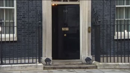 Theresa May pedirá un segundo retraso del brexit