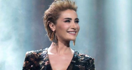 Sıla Gençoğlu, Sırtına Yaptırdığı Dövmeyle Takipçilerinin Kafasını Karıştırdı!