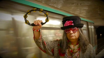 Edouardo chante "Le Pont Mirabeau"