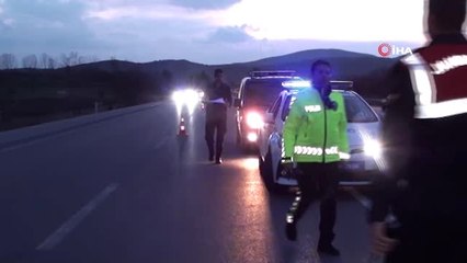 Kontrolden Çıkan Otomobil Refüje Devrildi: 6 Yaralı