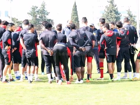 صور الحصة التدريبية للفريق عشية اليوم بالحديقة ب Espérance Sportive de Tunis 03