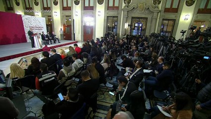 México mediaría diálogo para resolver crisis en Venezuela