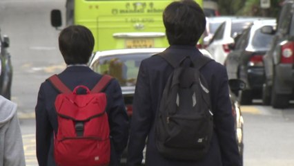 "고3부터 단계적 무상교육"...2021년 전면 시행 / YTN