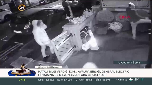 Türk derneğine saldırdılar