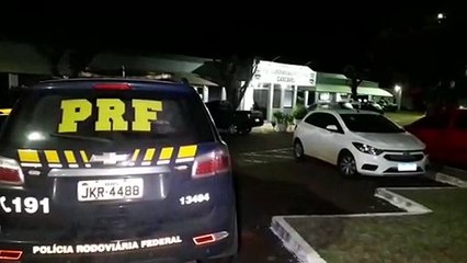 PRF apreende droga em ônibus durante fiscalização