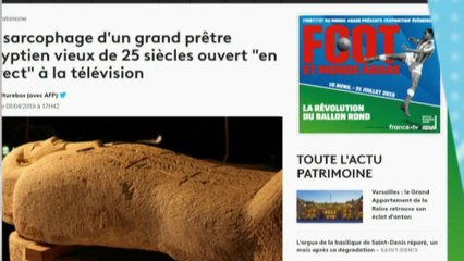 Égypte : un sarcophage vieux de 2500 ans ouvert en direct à la télévision