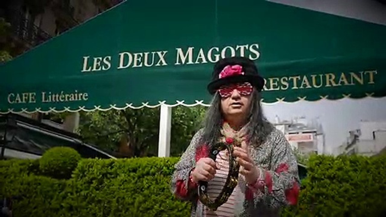 Edouardo en concert aux deux Magots à St Germain