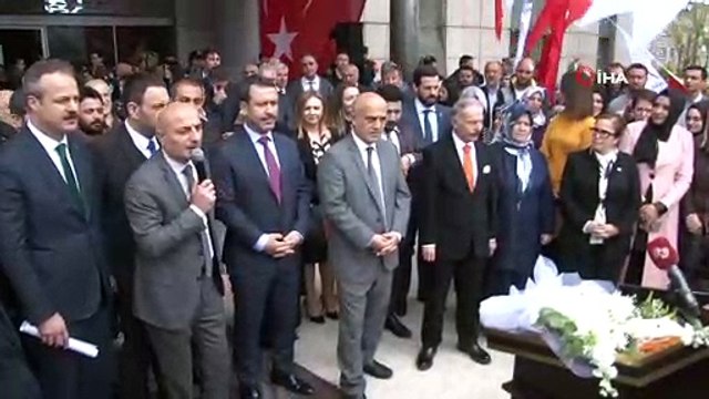 Atila Aydıner, mazbatasını aldı