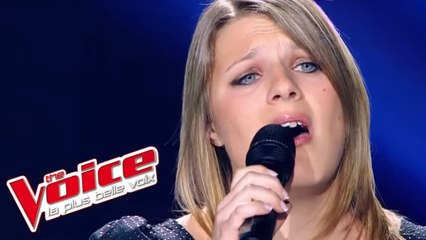 Serge Lama - Je suis malade | Julie Rosbuger | The Voice France 2012 | Blind Audition