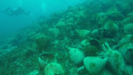 Watch: Divers get access to ancient shipwreck near Greek island