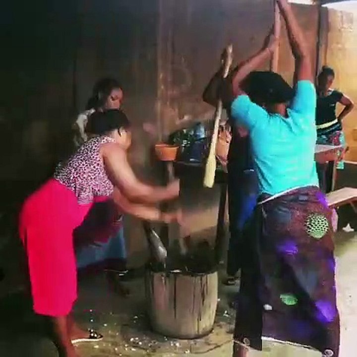 Voici l'une des principales choses qui rendent l'Afrique unique ! Regardez !