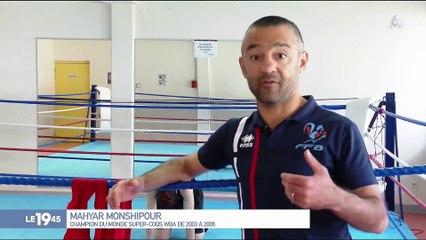 Sadaf Khadem, 24 ans, est la première boxeuse iranienne à monter sur le ring