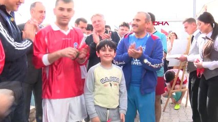 Şehit Çiftin İsmi Halı Sahaya Verildi