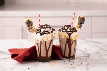 S’mores Milk Shakes