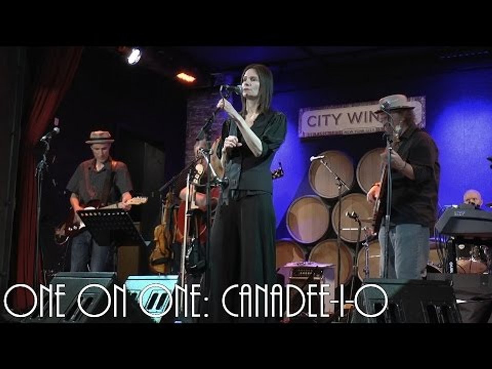 ONE ON ONE: 10,000 Maniacs - Canadee-I-O May 22...