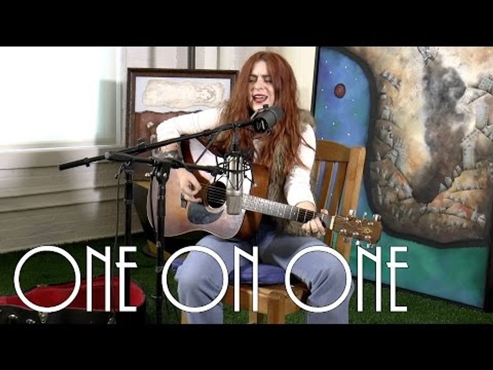 ONE ON ONE: Kim Logan October 15th, 2015 Outlaw Roadshow Full Session