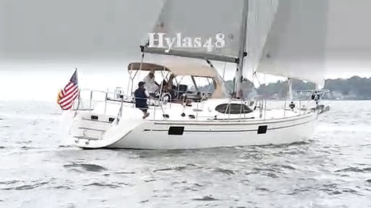 Hylas 48