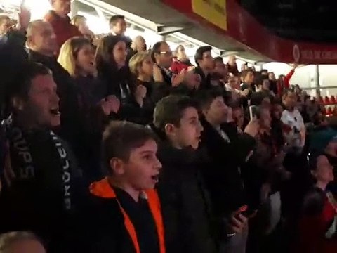 Ligue Magnus : la joie des supporters grenoblois à Pôle Sud après le titre des Brûleurs de loups