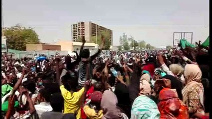 Soudan: 4e jour de manifestation devant le QG de l'armée