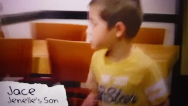 Jenelle , Barbra & Jace have dinner together