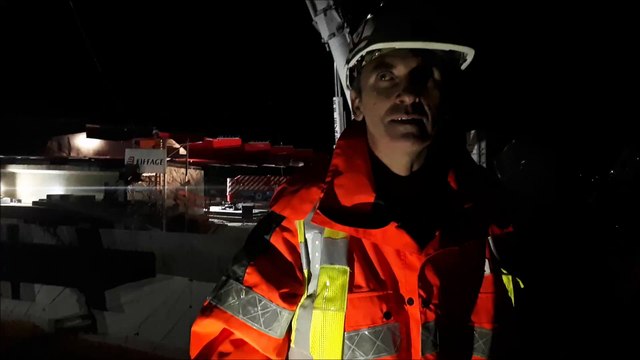 Pringy - Chantier nocturne sur l'A41 nord : dépose d'un pont de près de 200 tonnes