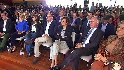 Conservador español lanza programa antiseparatista en Cataluña