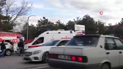 Erzincan'da Otomobilin Çarptığı Motosiklet Sürücüsü Yaralandı