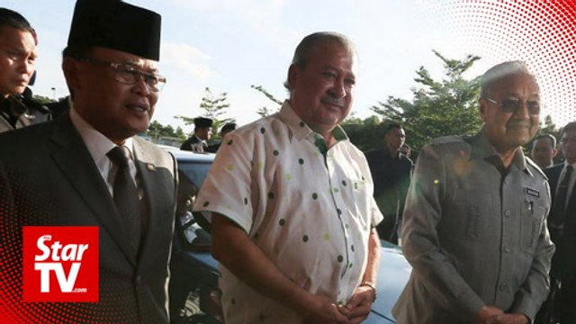 Sultan has no role in appointing Johor MB, says Dr M