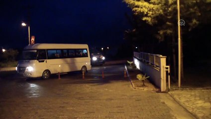 Tekneleri karaya oturunca yakalandılar - ÇANAKKALE