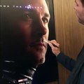 Chris Hemsworth vandalising his fellow Avengers' movie posters