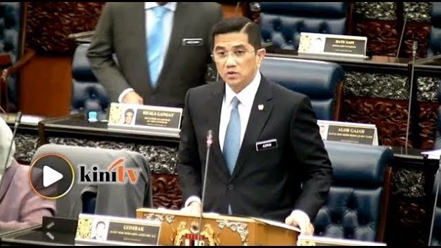 Tindakan 'durjana' Najib jadikan liabiliti Felda tinggi - Azmin