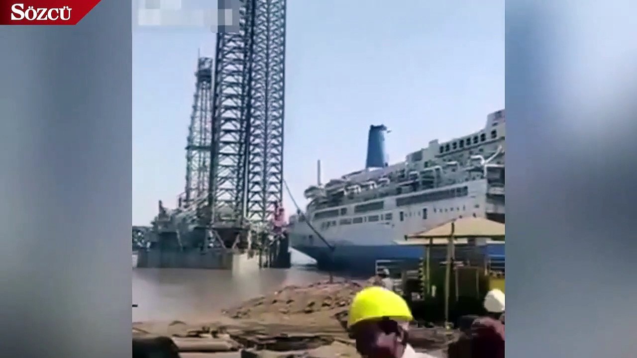 Dev kule bir anda çöktü! O anlar ise kameraya böyle yansıdı