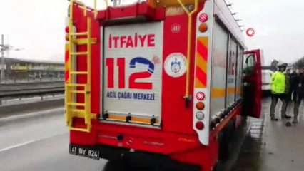 Kamyonet ve hafif ticari araç çarpıştı: 5 yaralı