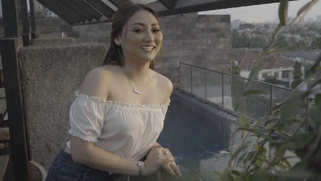 5 Manfaat Mandi Bareng Pasangan | Tips Malam Jumat | SASSHA Carissa