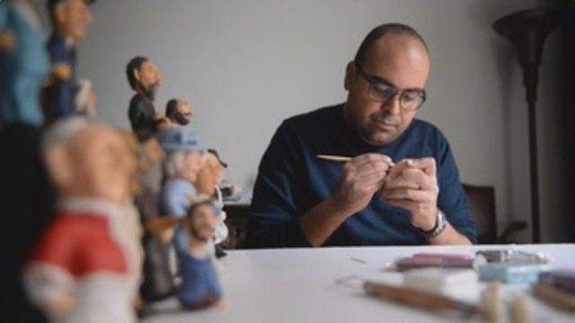El artista egipcio que quiere dar una vida de plastilina a 100 celebridades