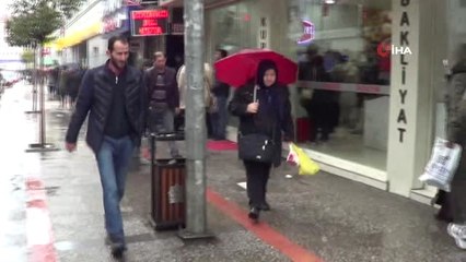 Yağmur Vatandaşları Hazırlıksız Yakaladı