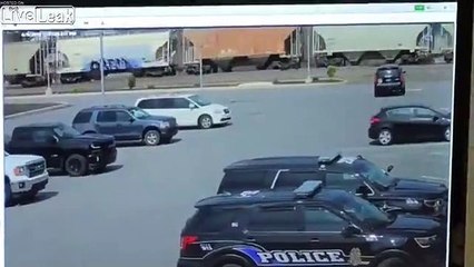 Déraillement d'un train de marchandise au ralenti !